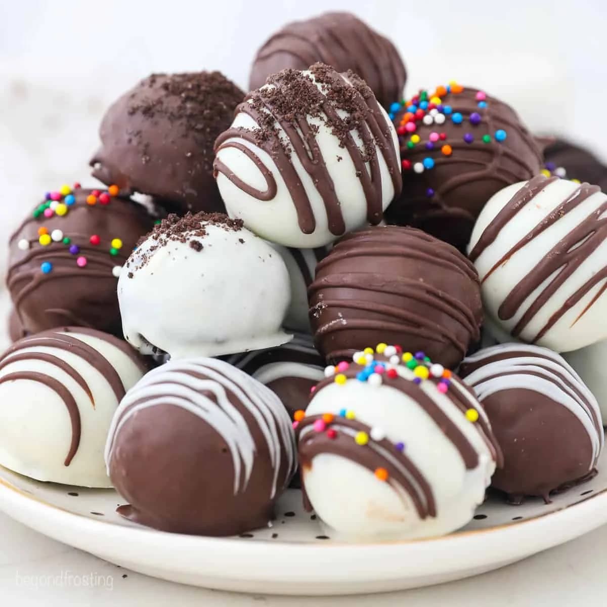 Oreo Balls(8pc)